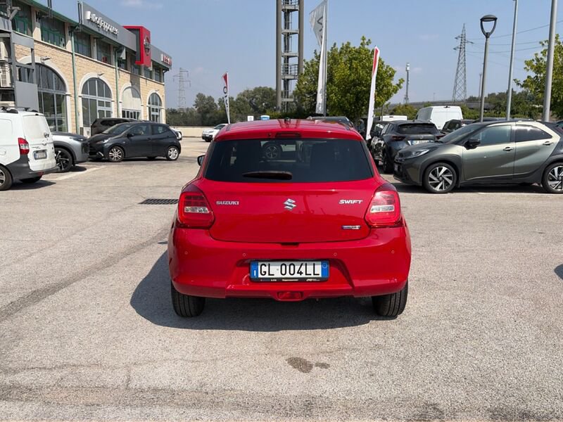 https://cdn-dk.caraffinity.it/dealer/datafiles/vehicle/images/800/967/ovQTWG2d8rDNwuOH.jpg?opacity=0&size=20&position=TOP_RIGHT&border=8&watermark=%2Fdealer%2Fdatafiles%2Fvehicle%2Fimages%2Fwatermark%2F967%2Fc508bea0-816d-49ea-a20c-ad89ecd61836.png