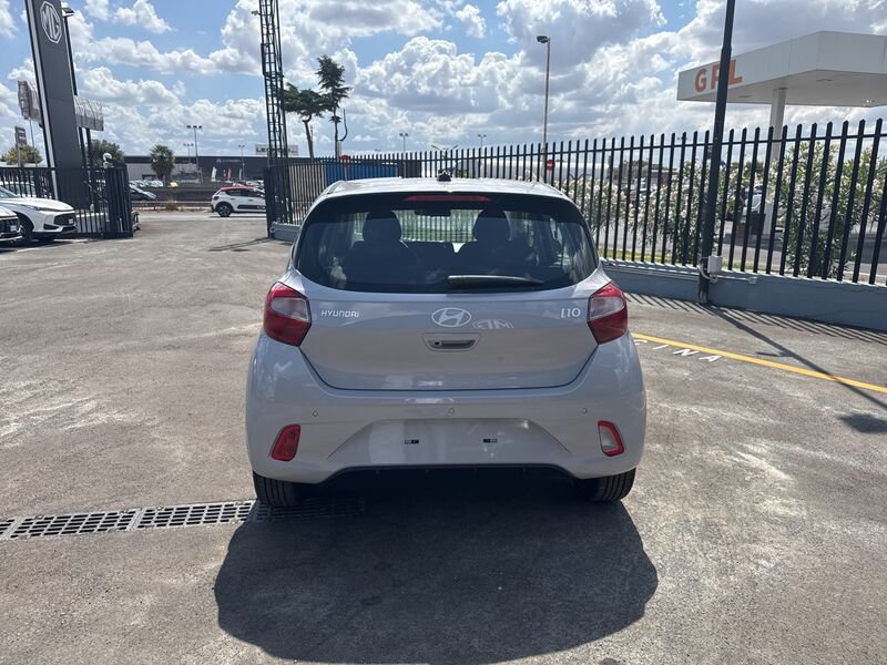 https://cdn-dk.caraffinity.it/dealer/datafiles/vehicle/images/800/967/qJjImhB1X1soMyJd.jpg?opacity=0&size=20&position=TOP_RIGHT&border=8&watermark=%2Fdealer%2Fdatafiles%2Fvehicle%2Fimages%2Fwatermark%2F967%2Fc508bea0-816d-49ea-a20c-ad89ecd61836.png