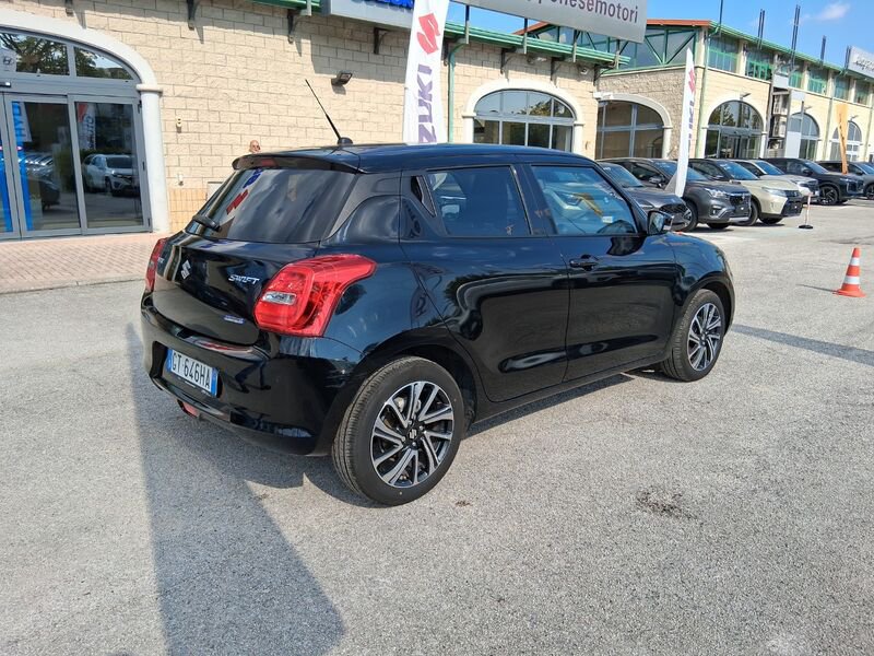 https://cdn-dk.caraffinity.it/dealer/datafiles/vehicle/images/800/967/qLfWcsosfsqI9sAJ.jpg?opacity=0&size=20&position=TOP_RIGHT&border=8&watermark=%2Fdealer%2Fdatafiles%2Fvehicle%2Fimages%2Fwatermark%2F967%2Fc508bea0-816d-49ea-a20c-ad89ecd61836.png