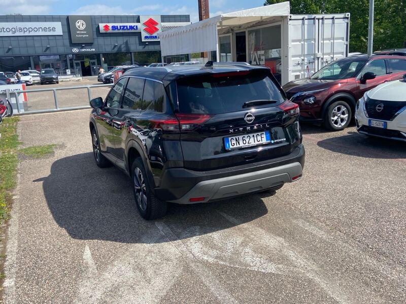 https://cdn-dk.caraffinity.it/dealer/datafiles/vehicle/images/800/967/qcsHmmXR1qWNTB6a.jpg?opacity=0&size=20&position=TOP_RIGHT&border=8&watermark=%2Fdealer%2Fdatafiles%2Fvehicle%2Fimages%2Fwatermark%2F967%2Fc508bea0-816d-49ea-a20c-ad89ecd61836.png