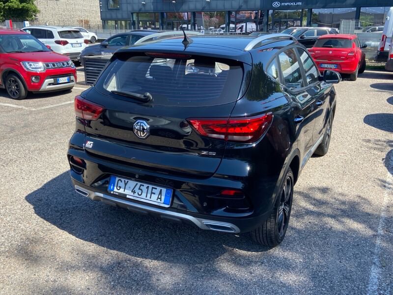 https://cdn-dk.caraffinity.it/dealer/datafiles/vehicle/images/800/967/qut1HqhJx9K09fNf.jpg?opacity=0&size=20&position=TOP_RIGHT&border=8&watermark=%2Fdealer%2Fdatafiles%2Fvehicle%2Fimages%2Fwatermark%2F967%2Fc508bea0-816d-49ea-a20c-ad89ecd61836.png