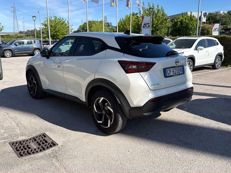 https://cdn-dk.caraffinity.it/dealer/datafiles/vehicle/images/800/967/qvIjL7GNnFrz6BgR.jpg?opacity=0&size=20&position=TOP_RIGHT&border=8&watermark=%2Fdealer%2Fdatafiles%2Fvehicle%2Fimages%2Fwatermark%2F967%2Fc508bea0-816d-49ea-a20c-ad89ecd61836.png