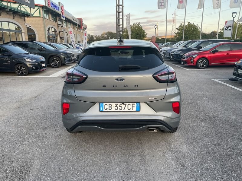https://cdn-dk.caraffinity.it/dealer/datafiles/vehicle/images/800/967/rAHHhHU8888UfnqR.jpg?opacity=0&size=20&position=TOP_RIGHT&border=8&watermark=%2Fdealer%2Fdatafiles%2Fvehicle%2Fimages%2Fwatermark%2F967%2Fc508bea0-816d-49ea-a20c-ad89ecd61836.png