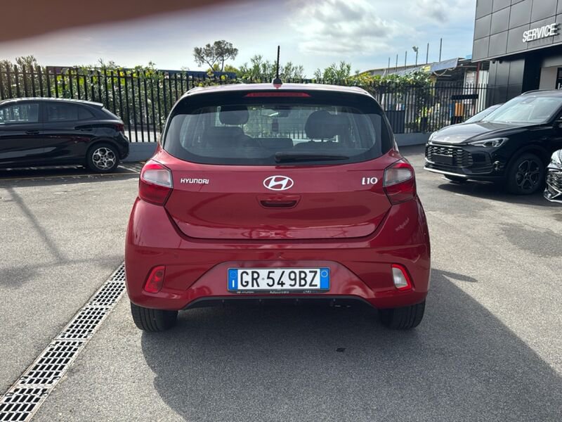 https://cdn-dk.caraffinity.it/dealer/datafiles/vehicle/images/800/967/rgFBD2Bh9LpxjOnF.jpg?opacity=0&size=20&position=TOP_RIGHT&border=8&watermark=%2Fdealer%2Fdatafiles%2Fvehicle%2Fimages%2Fwatermark%2F967%2Fc508bea0-816d-49ea-a20c-ad89ecd61836.png