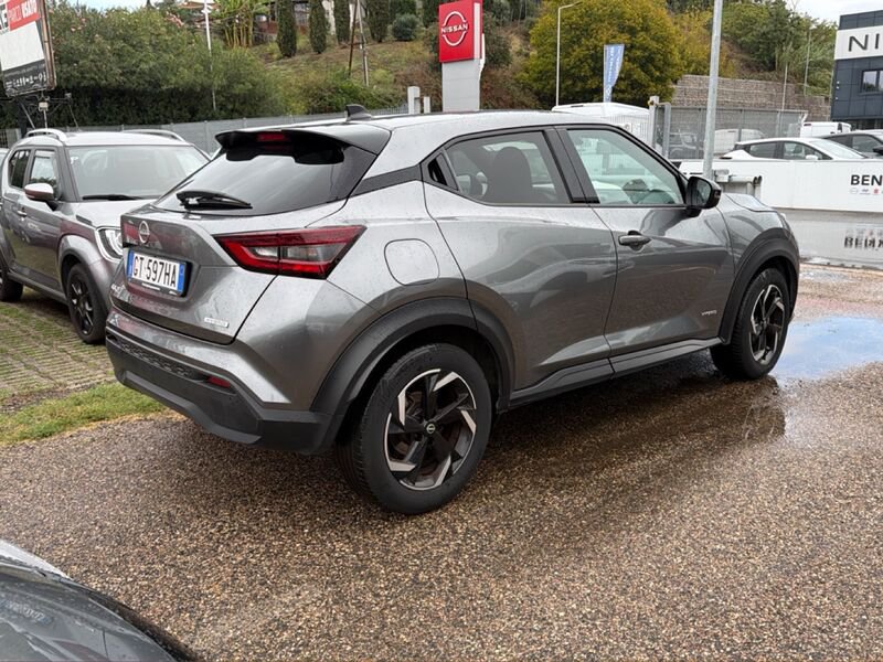 https://cdn-dk.caraffinity.it/dealer/datafiles/vehicle/images/800/967/rrmuYWhOvhxXBEu4.jpg?opacity=0&size=20&position=TOP_RIGHT&border=8&watermark=%2Fdealer%2Fdatafiles%2Fvehicle%2Fimages%2Fwatermark%2F967%2Fc508bea0-816d-49ea-a20c-ad89ecd61836.png