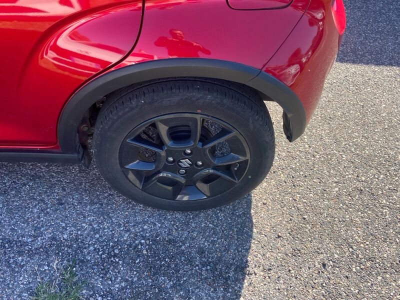 https://cdn-dk.caraffinity.it/dealer/datafiles/vehicle/images/800/967/uEG3pMgT7bOPKFkz.jpg?opacity=100&size=16&position=CENTER_RIGHT&border=8&watermark=%2Fdealer%2Fdatafiles%2Fvehicle%2Fimages%2Fwatermark%2F967%2Fc508bea0-816d-49ea-a20c-ad89ecd61836.png