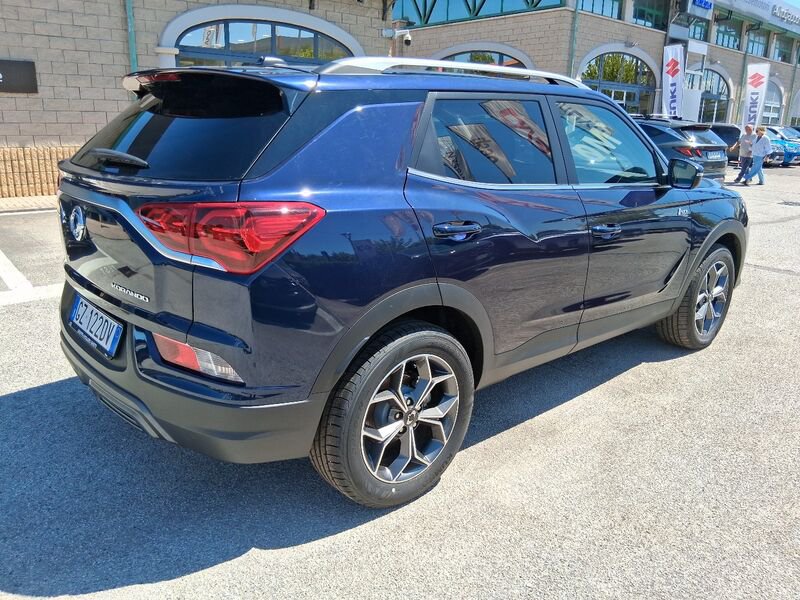https://cdn-dk.caraffinity.it/dealer/datafiles/vehicle/images/800/967/uK2DwHyy3klDBDrI.jpg?opacity=0&size=20&position=TOP_RIGHT&border=8&watermark=%2Fdealer%2Fdatafiles%2Fvehicle%2Fimages%2Fwatermark%2F967%2Fc508bea0-816d-49ea-a20c-ad89ecd61836.png