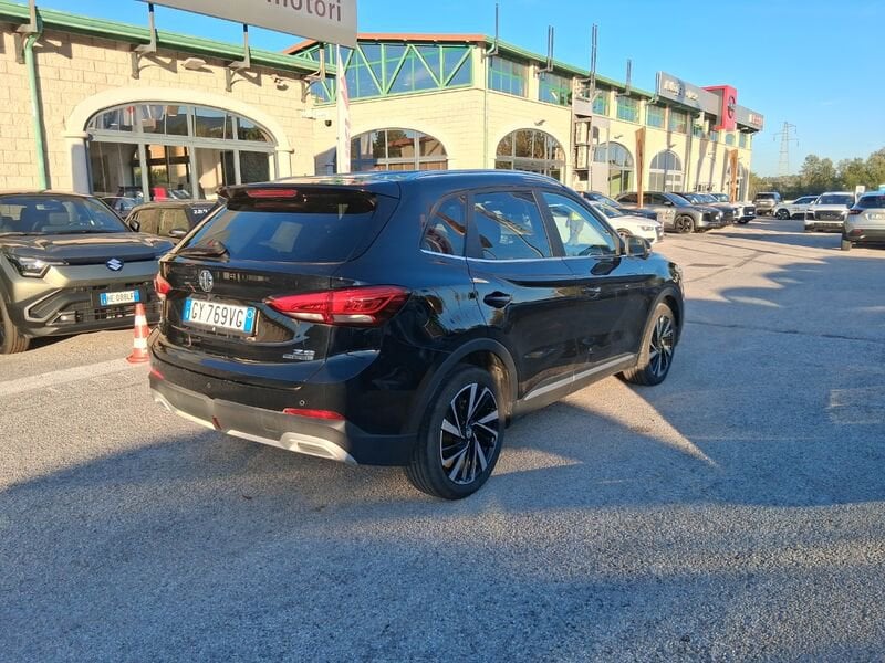https://cdn-dk.caraffinity.it/dealer/datafiles/vehicle/images/800/967/v78VnJ9QvEuBudIL.jpg?opacity=0&size=20&position=TOP_RIGHT&border=8&watermark=%2Fdealer%2Fdatafiles%2Fvehicle%2Fimages%2Fwatermark%2F967%2Fc508bea0-816d-49ea-a20c-ad89ecd61836.png