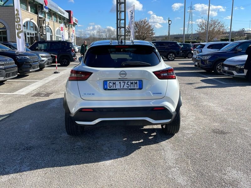 https://cdn-dk.caraffinity.it/dealer/datafiles/vehicle/images/800/967/wc3H19x7hU2J52od.jpg?opacity=0&size=20&position=TOP_RIGHT&border=8&watermark=%2Fdealer%2Fdatafiles%2Fvehicle%2Fimages%2Fwatermark%2F967%2Fc508bea0-816d-49ea-a20c-ad89ecd61836.png