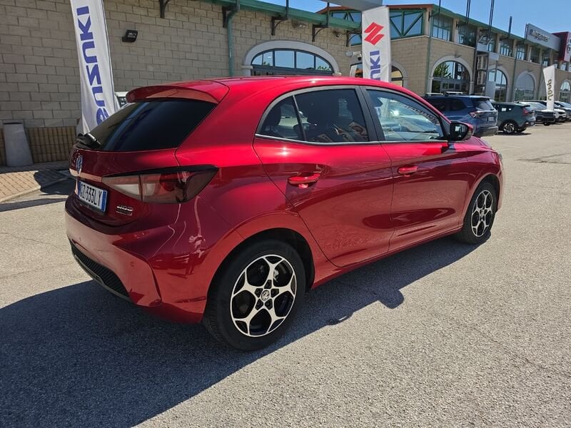 https://cdn-dk.caraffinity.it/dealer/datafiles/vehicle/images/800/967/xhkEiybc2n5MbpXa.jpg?opacity=0&size=20&position=TOP_RIGHT&border=8&watermark=%2Fdealer%2Fdatafiles%2Fvehicle%2Fimages%2Fwatermark%2F967%2Fc508bea0-816d-49ea-a20c-ad89ecd61836.png