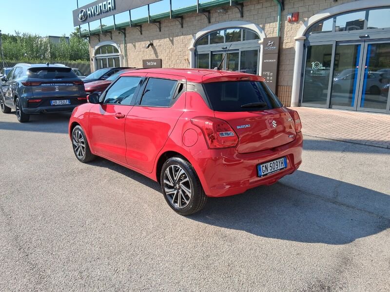 https://cdn-dk.caraffinity.it/dealer/datafiles/vehicle/images/800/967/yJdLWYxxr6I3Q1am.jpg?opacity=0&size=20&position=TOP_RIGHT&border=8&watermark=%2Fdealer%2Fdatafiles%2Fvehicle%2Fimages%2Fwatermark%2F967%2Fc508bea0-816d-49ea-a20c-ad89ecd61836.png
